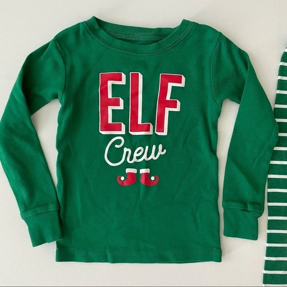 Carter’s Toddler Christmas Pajama Set Size 3T